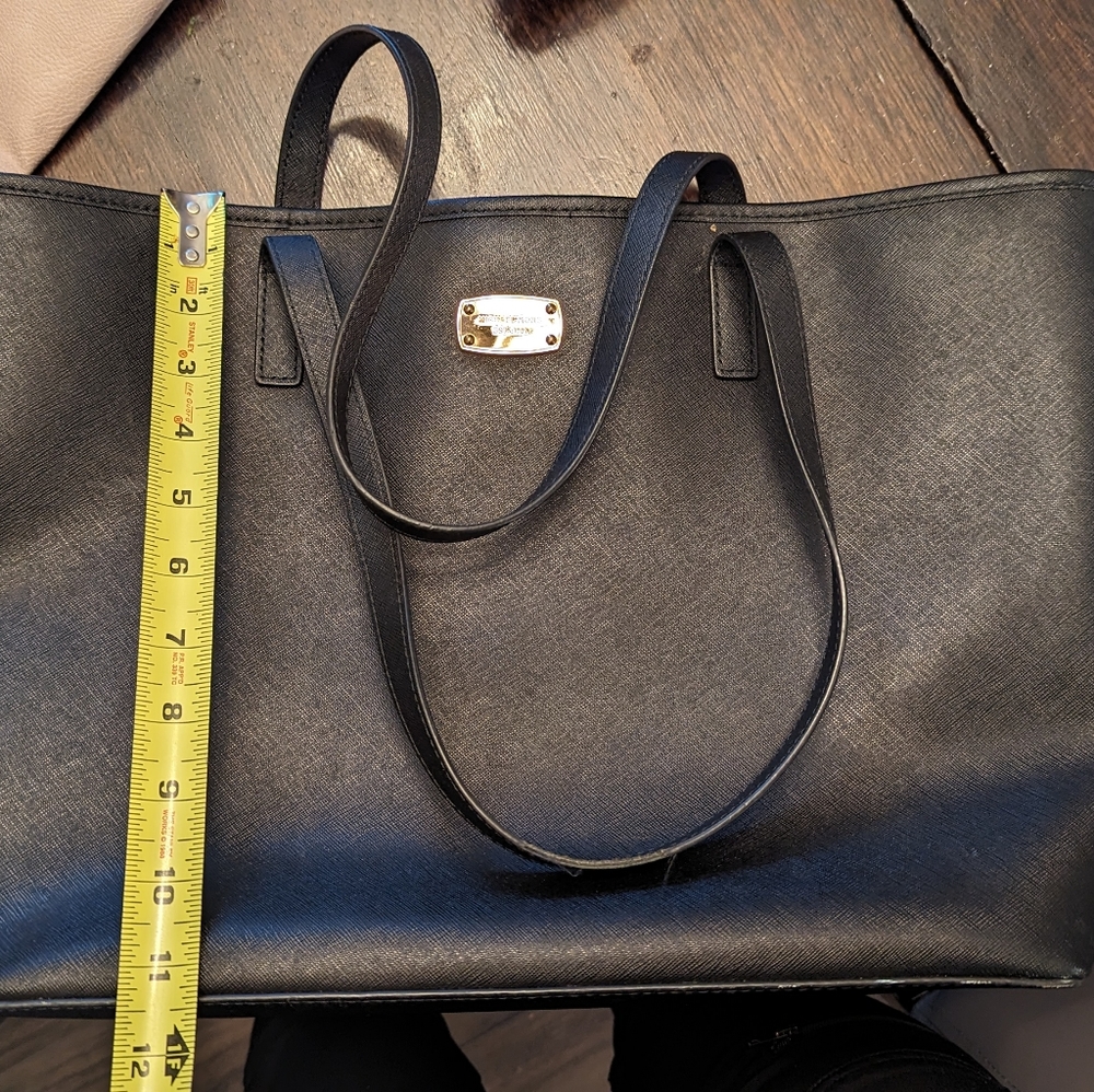 Black Leather Michael Kors tote bag